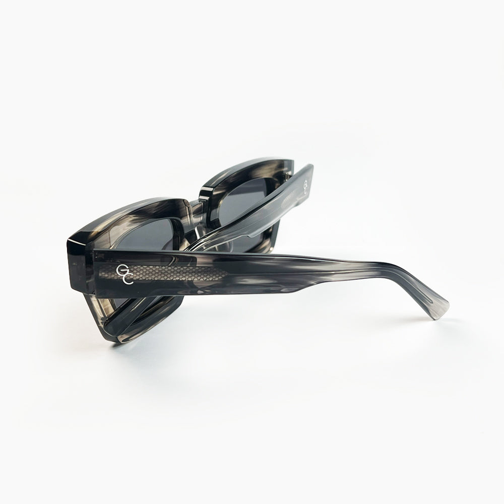 VISION ONE - Grey