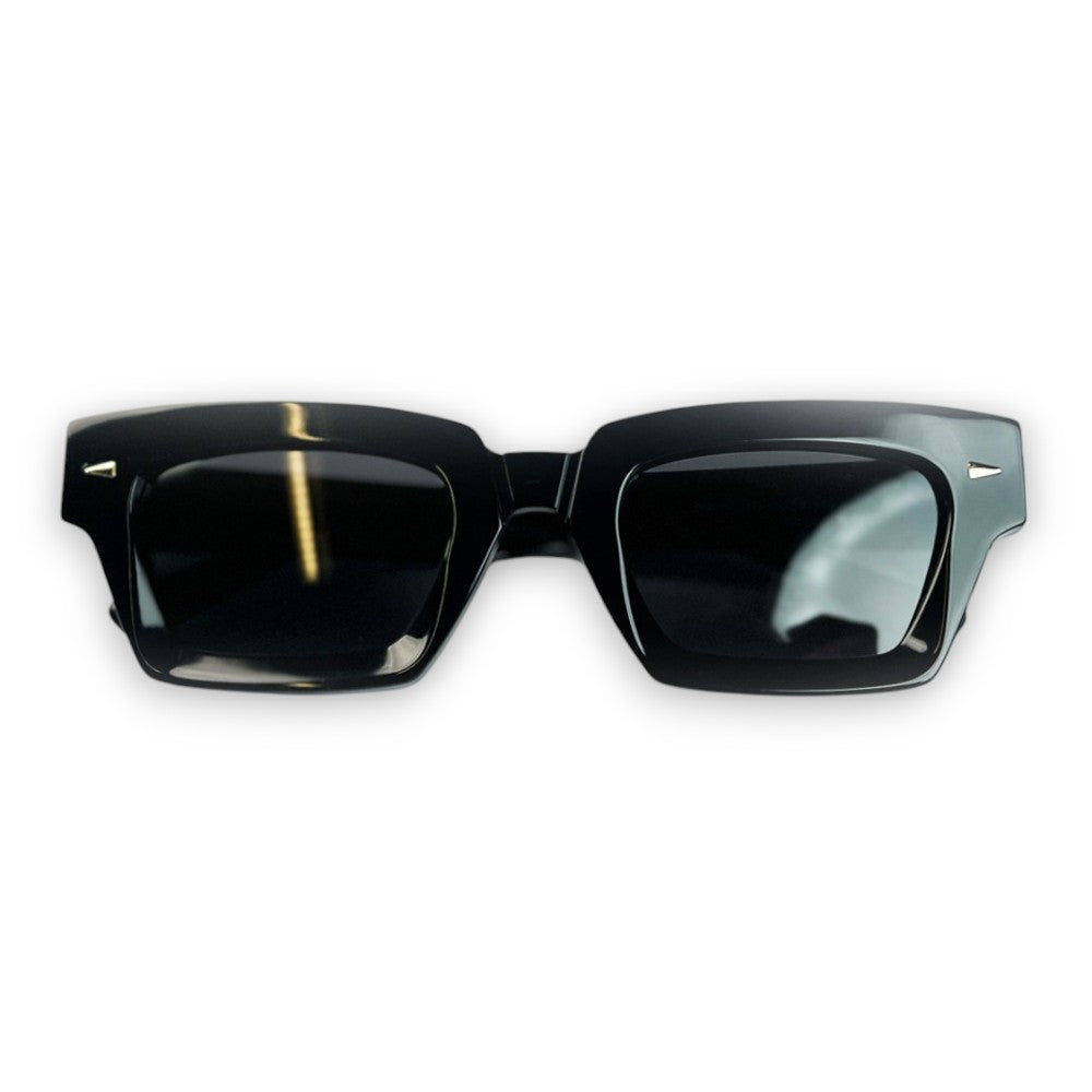VISION ONE - BLACK